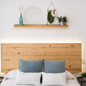  Apartamento Piso Completo Junto A Parada De Metro